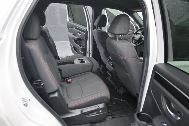 Certified 2025 Honda Pilot Sport image 30
