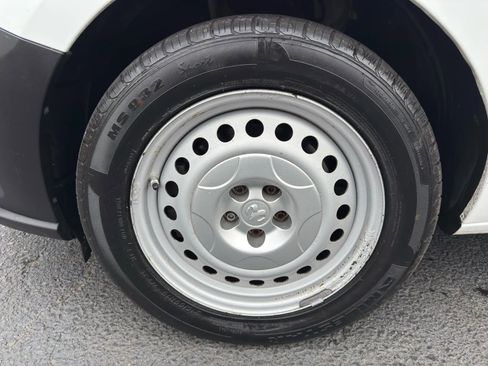 Used 2018 RAM ProMaster City Tradesman image 12