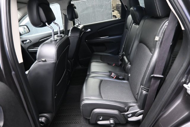 Used 2015 Dodge Journey Crossroad w/ Flexible Seating Group FWD image 30