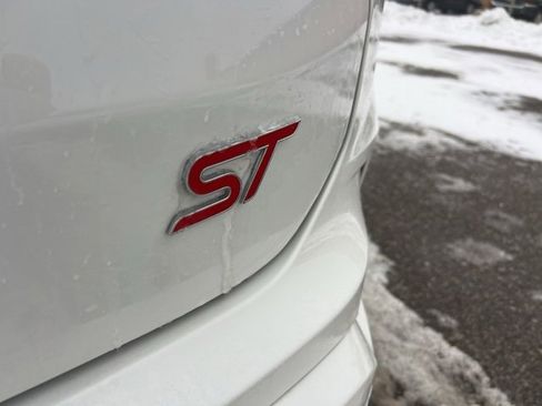 Certified 2024 Ford Edge ST w/ Equipment Group 401A image 26