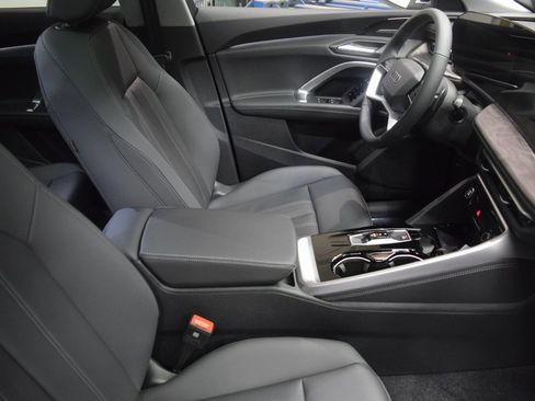 New 2025 Audi Q5 Premium Plus w/ Premium Plus image 7