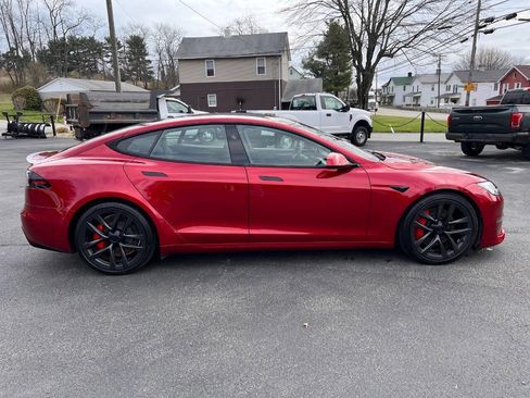 Used 2023 Tesla Model S Plaid image 4