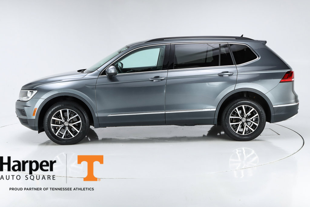 Used 2021 Volkswagen Tiguan SE FWD image 2
