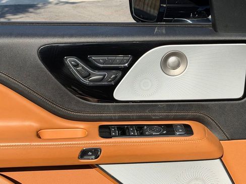 Used 2023 Lincoln Aviator Black Label image 28