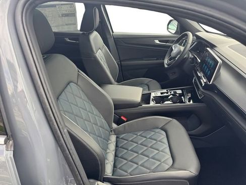 New 2026 Volkswagen Atlas Cross Sport SEL Premium R-Line AWD/4WD image 21