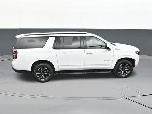 Used 2022 Chevrolet Suburban Z71 image 64