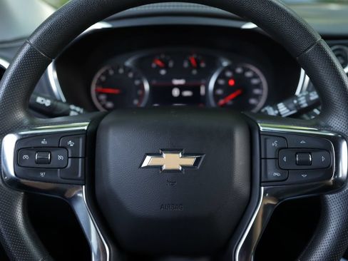 Used 2024 Chevrolet Blazer LT w/ Convenience Package FWD image 10