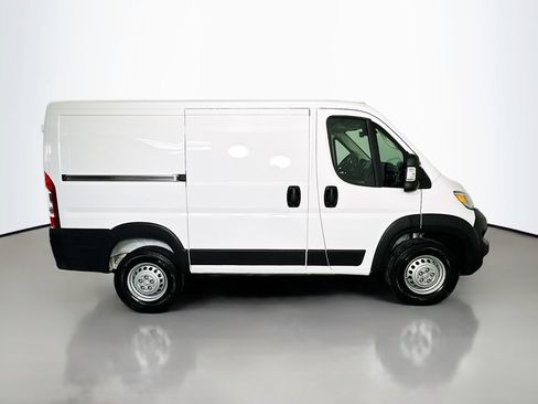New 2026 RAM ProMaster 1500 w/ Storage Group FWD image 8