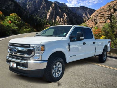 Used 2022 Ford F250 XL w/ STX Appearance Package AWD/4WD image 5