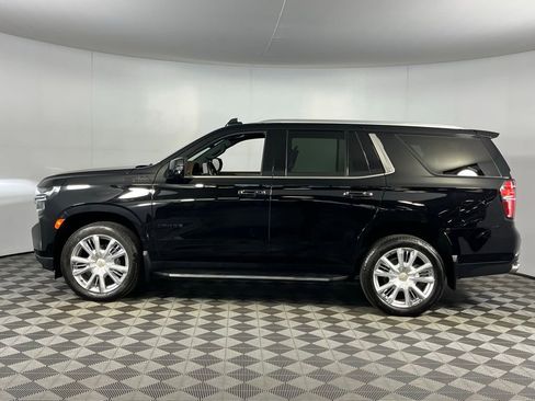 Used 2023 Chevrolet Tahoe High Country image 11