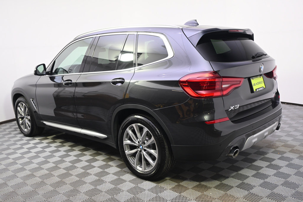Used 2018 BMW X3 xDrive30i w/ Premium Package AWD/4WD image 3