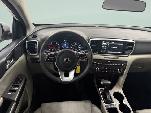 Used 2022 Kia Sportage LX AWD/4WD image 10