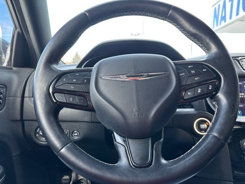 Used 2017 Chrysler 300 S w/ 300S Premium Group image 12