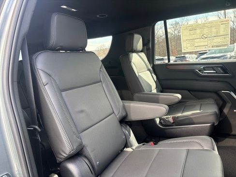 New 2026 GMC Yukon XL Denali image 41