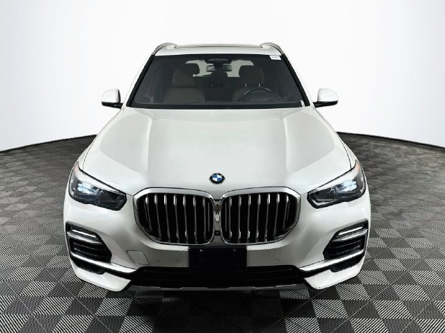 Used 2020 BMW X5 xDrive40i w/ Premium Package AWD/4WD image 2