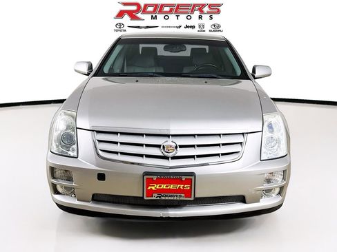Used 2006 Cadillac STS image 2
