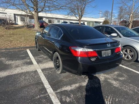 Used 2015 Honda Accord Sport image 8