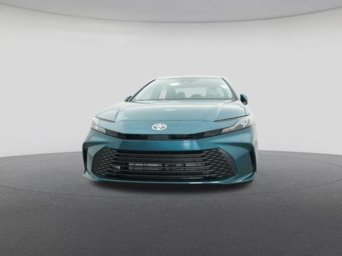 New 2026 Toyota Camry LE FWD image 31