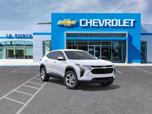 New 2026 Chevrolet Trax LS w/ LS Convenience Package FWD image 1