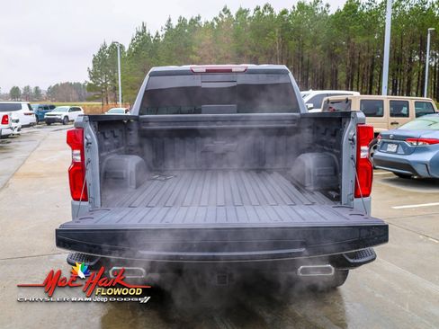 Used 2024 Chevrolet Silverado 1500 LT Trail Boss w/ LT Trail Boss Premium Package image 13