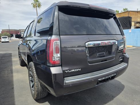 Used 2015 GMC Yukon Denali w/ Premium Package AWD/4WD image 5