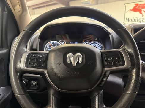 Used 2020 RAM 2500 Tradesman AWD/4WD image 17