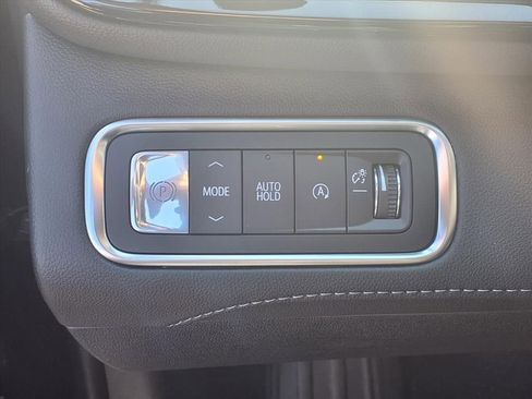 New 2026 Buick Enclave Avenir w/ Super Cruise Package image 9