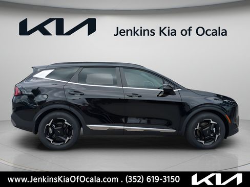 New 2026 Kia Sportage EX w/ EX Panorama Roof Package FWD image 2