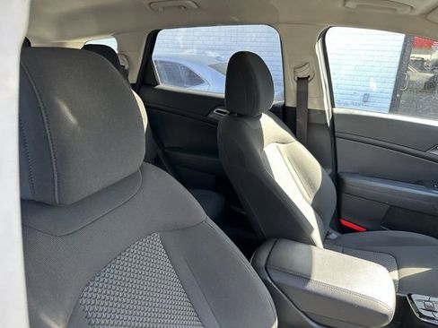 Used 2023 Kia Sportage LX image 24