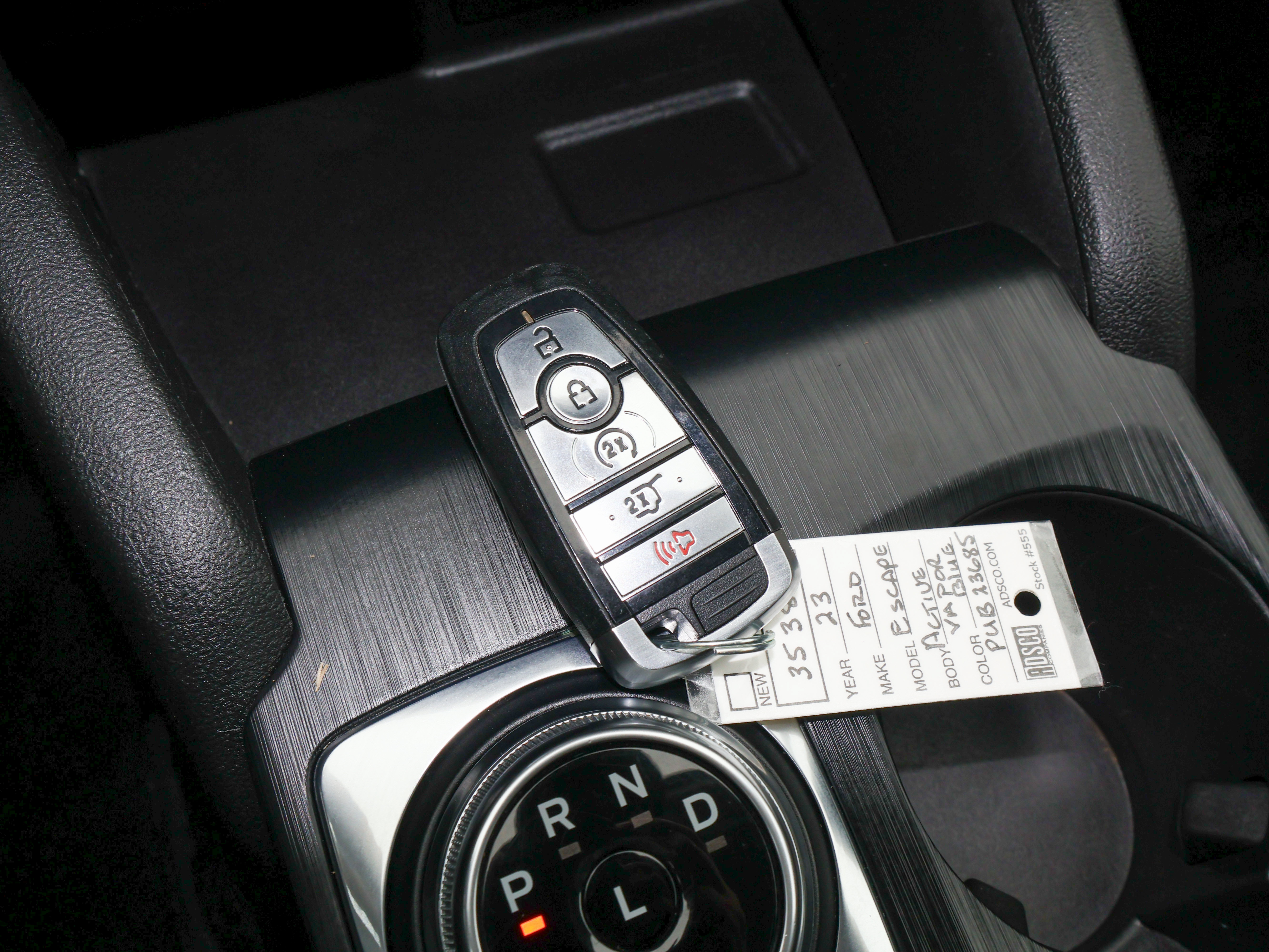 Used 2023 Ford Escape Active w/ Tech Pack #1 AWD/4WD image 26