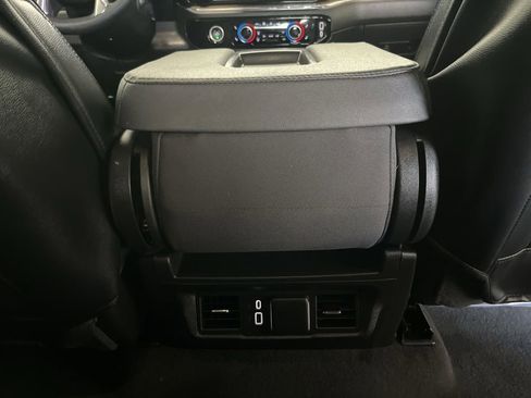 Used 2024 Chevrolet Silverado 1500 LT AWD/4WD image 19