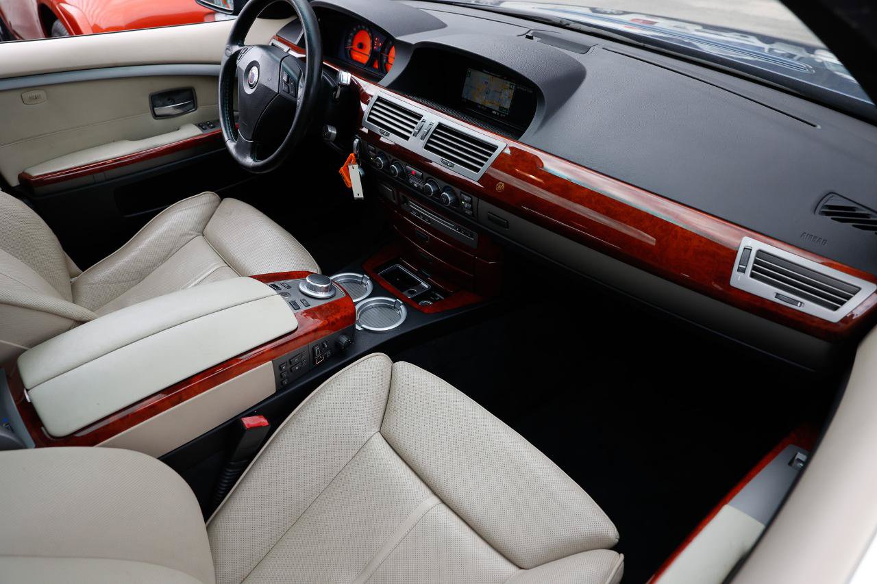 Used 2008 BMW ALPINA B7 w/ Rear Entertainment Pkg RWD image 20