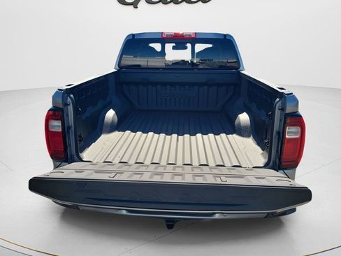 New 2026 GMC Canyon Elevation w/ Convenience Package image 22