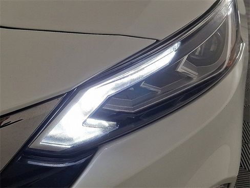 Used 2022 Nissan Altima 2.5 SR image 13