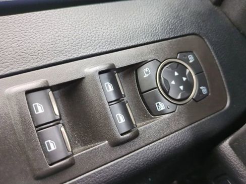 Used 2018 Ford F150 Raptor w/ Equipment Group 802A Luxury image 27