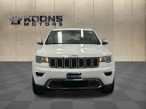 Used 2018 Jeep Grand Cherokee Limited w/ Trailer Tow Group IV image 3