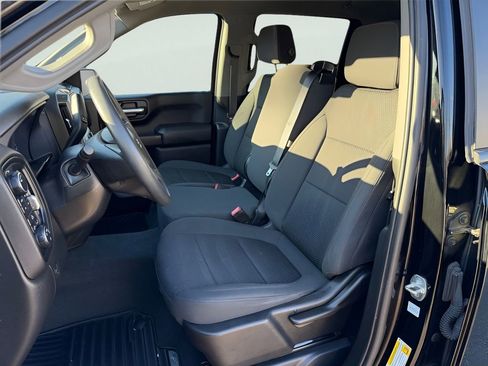 Used 2022 Chevrolet Silverado 1500 Custom Trail Boss image 18