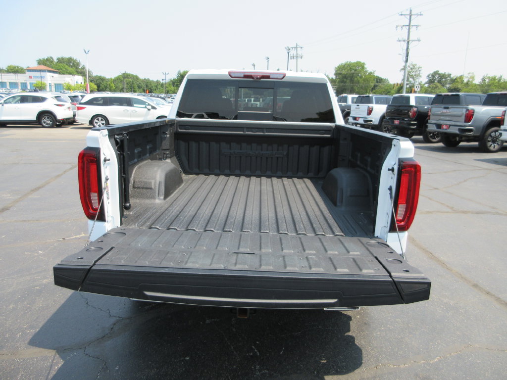 Certified 2022 GMC Sierra 1500 Denali w/ Denali Reserve Package AWD/4WD image 10
