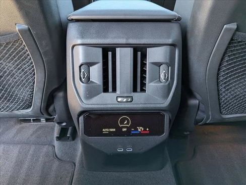 Used 2025 BMW X3 xDrive30 w/ Premium Package AWD/4WD image 18