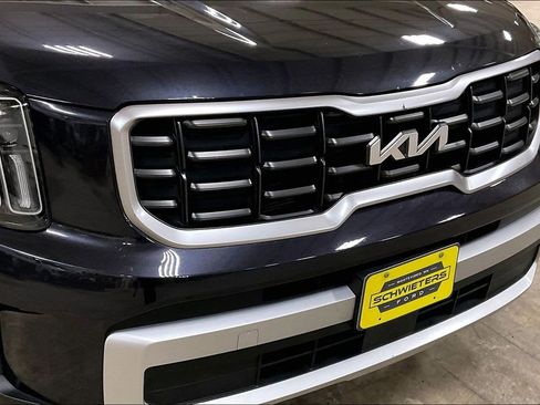 Used 2025 Kia Telluride S image 30