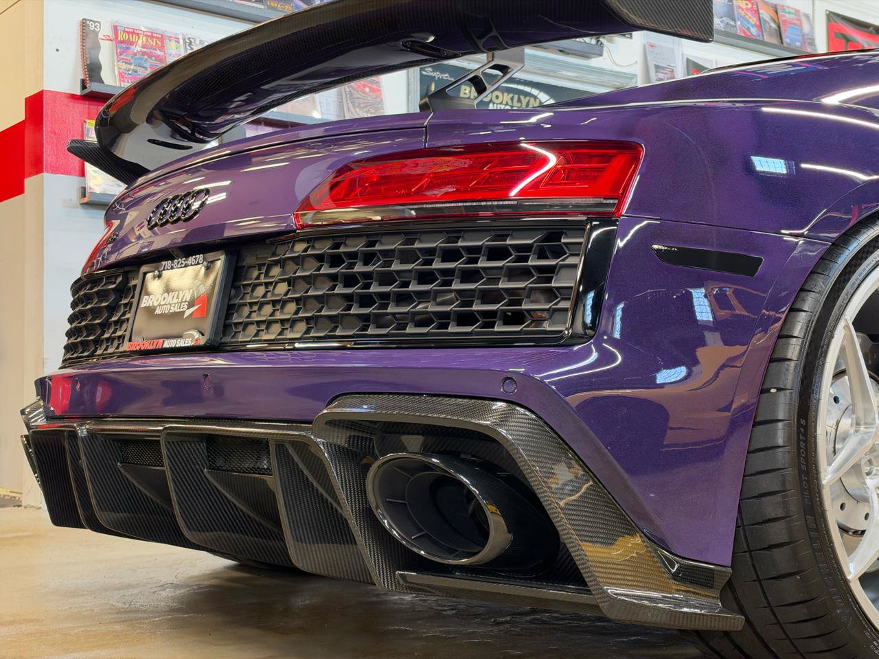 Used 2022 Audi R8 V10 performance RWD image 19