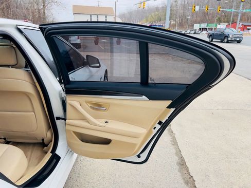 Used 2013 BMW 528i Sedan image 18