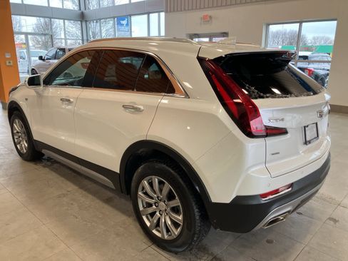 Used 2021 Cadillac XT4 Premium Luxury image 7