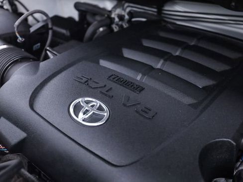 Used 2022 Toyota Sequoia TRD Sport AWD/4WD image 60