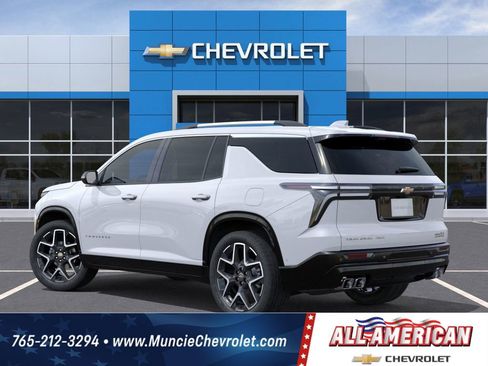 New 2026 Chevrolet Traverse High Country w/ LPO, Floor Liner Package image 3