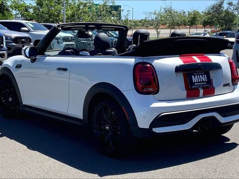 Used 2023 MINI Cooper S FWD image 11