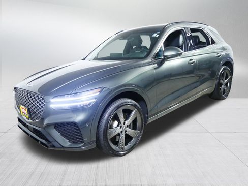 Used 2025 Genesis GV70 3.5T Sport w/ Sport Advanced Package AWD/4WD image 3