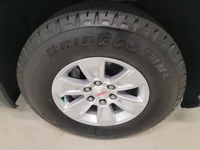 Used 2024 GMC Sierra 1500 SLE