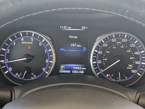 Used 2017 INFINITI Q50 3.0t Premium w/ 3.0T Premium Plus Package image 30