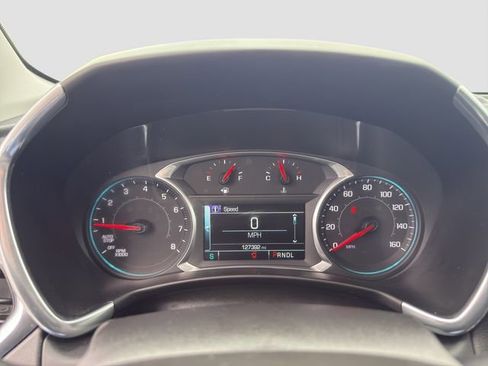 Used 2018 Chevrolet Equinox LT FWD image 9
